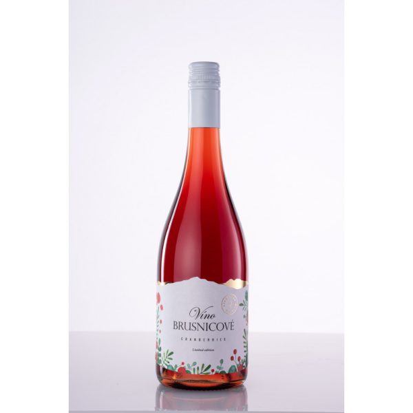 Exkluzívne ovocné víno  brusnicové od vinárstva MILURON vyrobené z bobúľ horských brusníc.