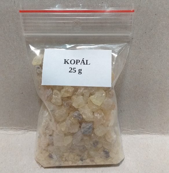 Zapálenie  Vonnej Živice je príjemný zmysluplný zážitok. Vôňa živice mení naše emócie, vnímanie a nálady.