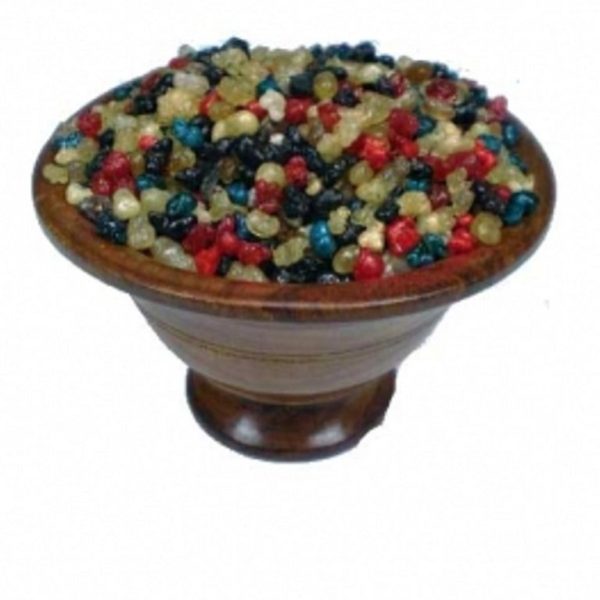 Zapálenie  Vonnej Živice je príjemný zmysluplný zážitok. Vôňa živice mení naše emócie, vnímanie a nálady.