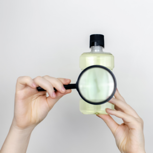 Parabény v kozmetike: Neviditeľná hrozba alebo bezpečný konzervant?